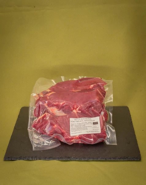 Bio ló rostélyos csont nélkül, szeletelve Bio ló rostélyos csont nélkül, szeletelve