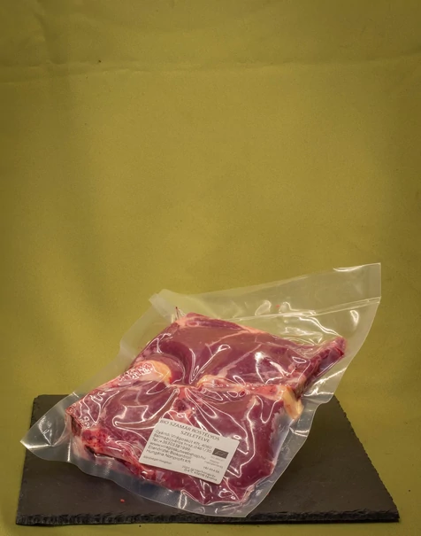 Bio szamár rostélyos szeletelve