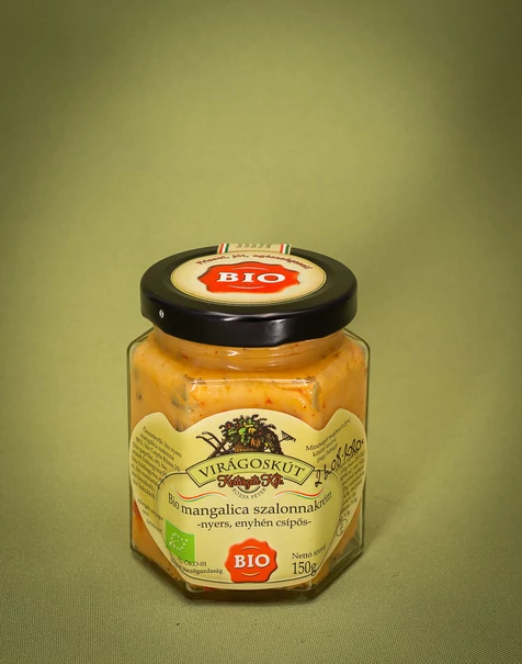 Bio mangalica szalonnakrém (fűszeres zsír) 150g -enyhén csípős- Bio mangalica szalonnakrém (fűszeres zsír) 150g -enyhén csípős-