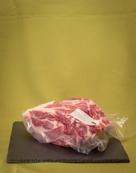 Bio mangalica tarja csont nélkül Bio mangalica tarja csont nélkül