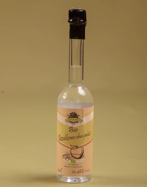 Bio bazsalikomos alma párlat 100ml 46% Bio bazsalikomos alma párlat 100ml 46%