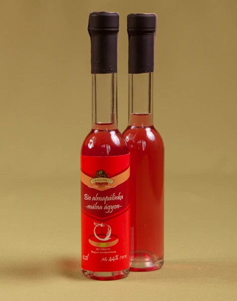 Bio almapálinka -málna ágyon- 44% 200ml Bio almapálinka -málna ágyon- 44% 200ml