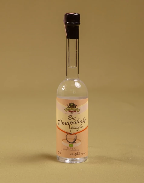 Bio almapálinka -pónyik- 100ml 46% Bio almapálinka -pónyik- 100ml 46%