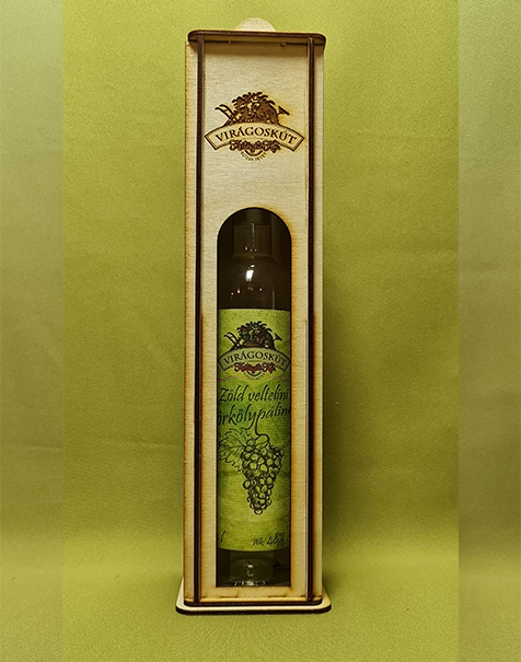 Zöld veltelini aszú törkölypálinka 500ml 48%, díszdobozban