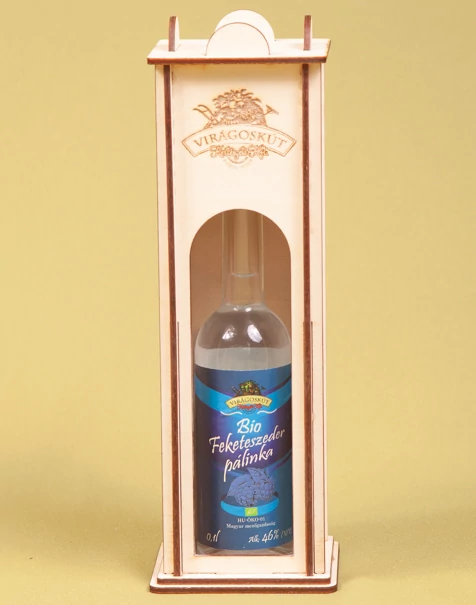 Bio feketeszeder pálinka 100ml 46%, díszdobozban