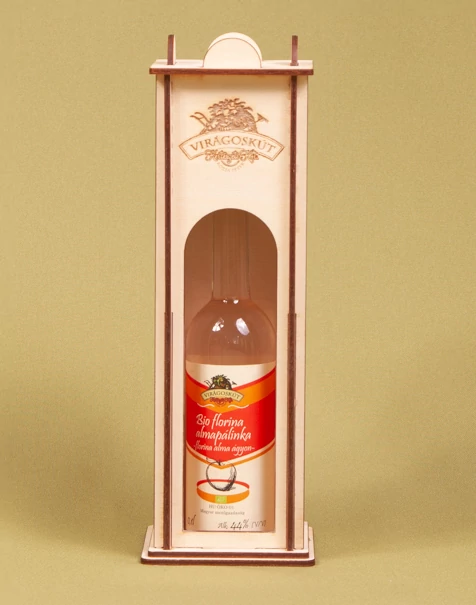 Bio florina almapálinka -florina alma ágyon- 44% 100ml, díszdobozban