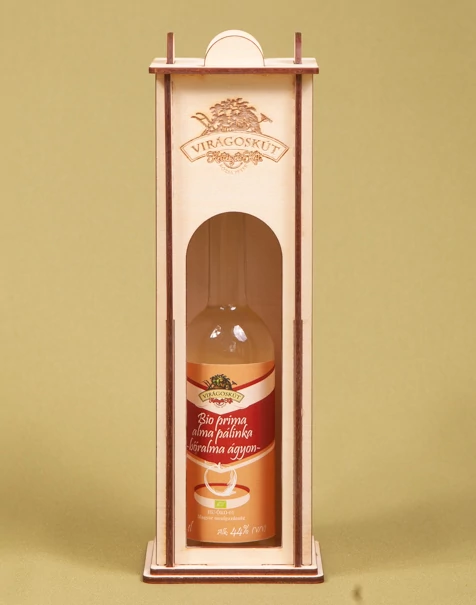 Bio prima alma pálinka -bőralma ágyon- 44% 100ml, díszdobozban